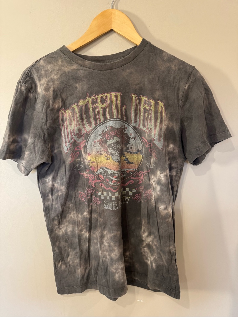 American Eagle Outfitters Gray Tie-Dye Grateful Dead Graphic Tee